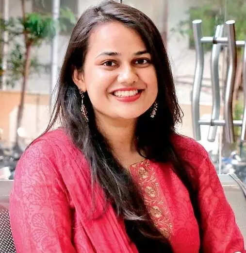 Most Beautiful IAS officers: ये हैं भारत की 6 खूबसूरत IAS और IPS ऑफिसर्स, दिमाग के मामले में हैं सबसे तेज