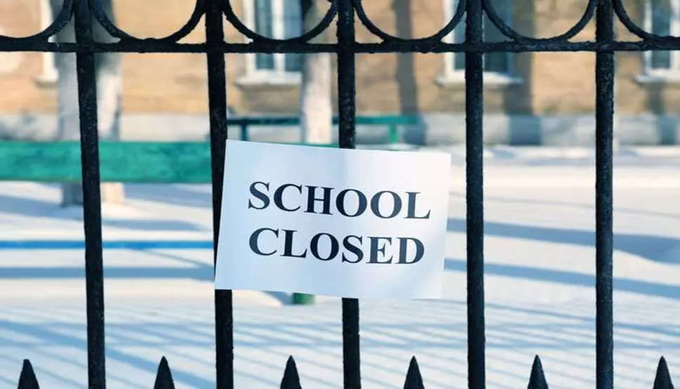 School College Holidays- स्कूल, कॉलेज 26 जनवरी तक बंद, वीकेंड कर्फ्यू पर फैसला जल्द