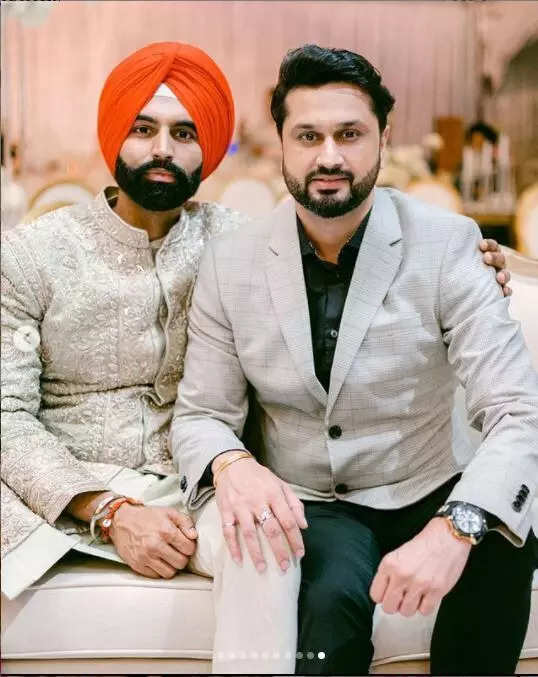 Parmish Verma Wedding Photo: पंजाबी सिंगर परमीश वर्मा ने कनाडा की नेता गीत ग्रेवाल से रचाई शादी