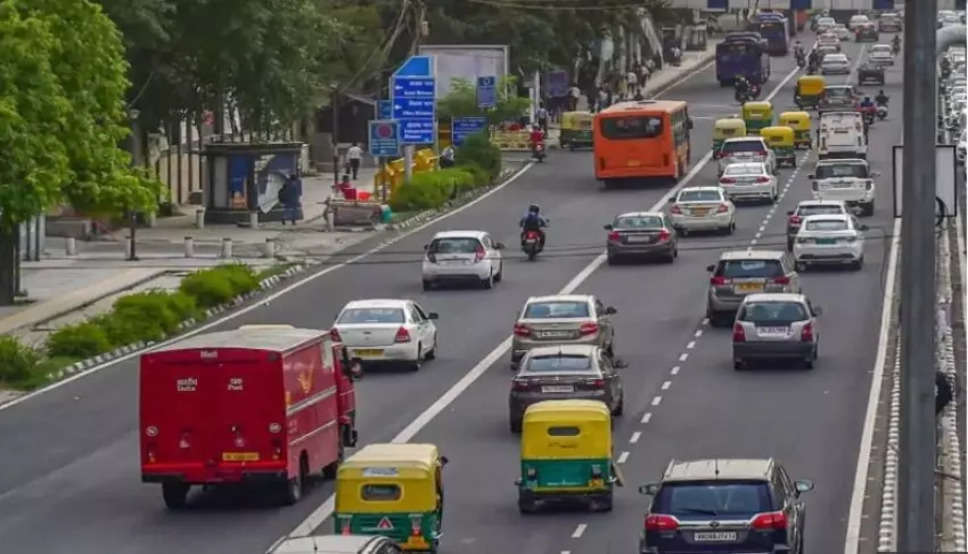 दिल्ली में बाइक-कार-ऑटो की अधिकतम स्पीड लिमिट तय, देखें पूरी लिस्ट