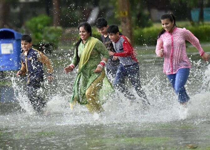 Haryana Weather Alert – हरियाणा में कल से तीन दिन जबरदस्त बारिश के आसार, तेजी से सक्रिय हो रहा मानसून