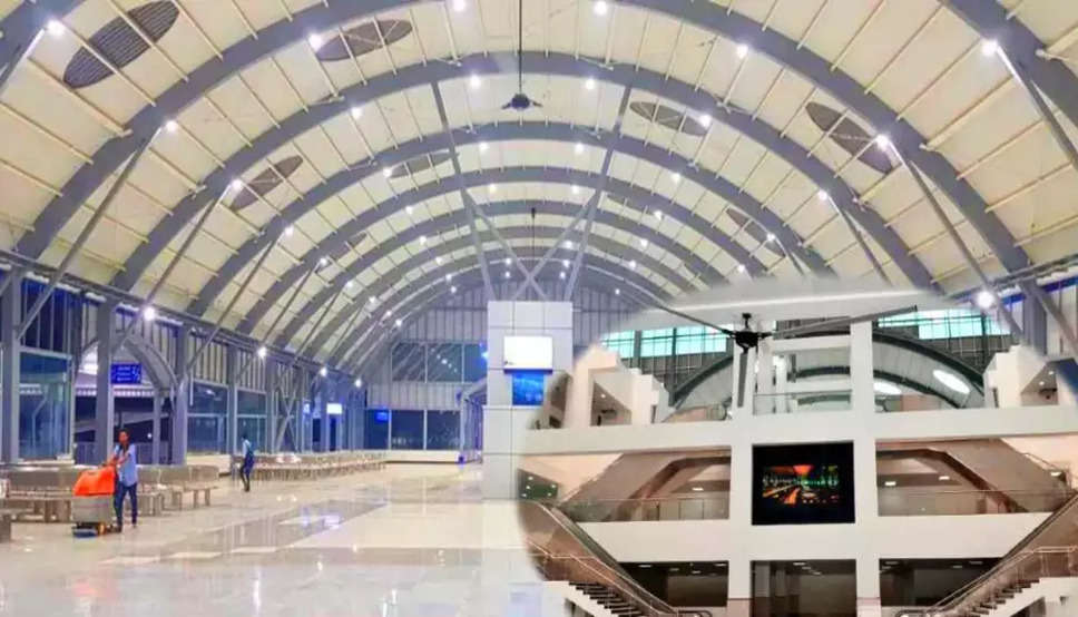 एयरपोर्ट की तरह दिखने वाला भारत का पहला विश्व स्तरीय रेलवे स्टेशन, यहां पूरा शहर समाया हुआ है
