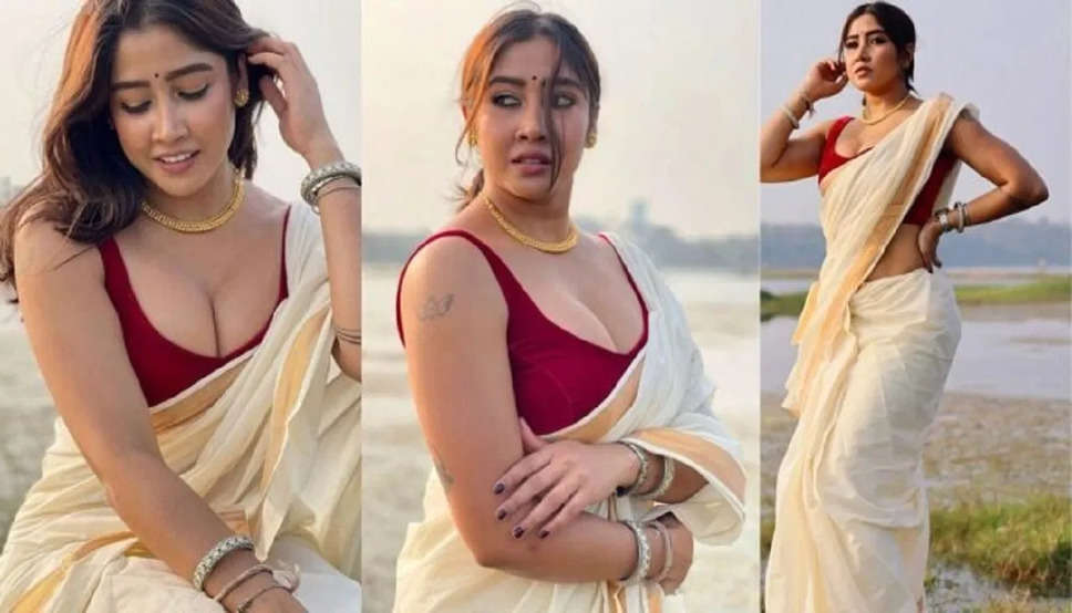  Sofia Anshari Hot Photos: साड़ी पहनकर कहर ढाती है सोफिया अंसारी, बोल्ड अंगों को देखकर फैंस हो जाते हैं लट्टू