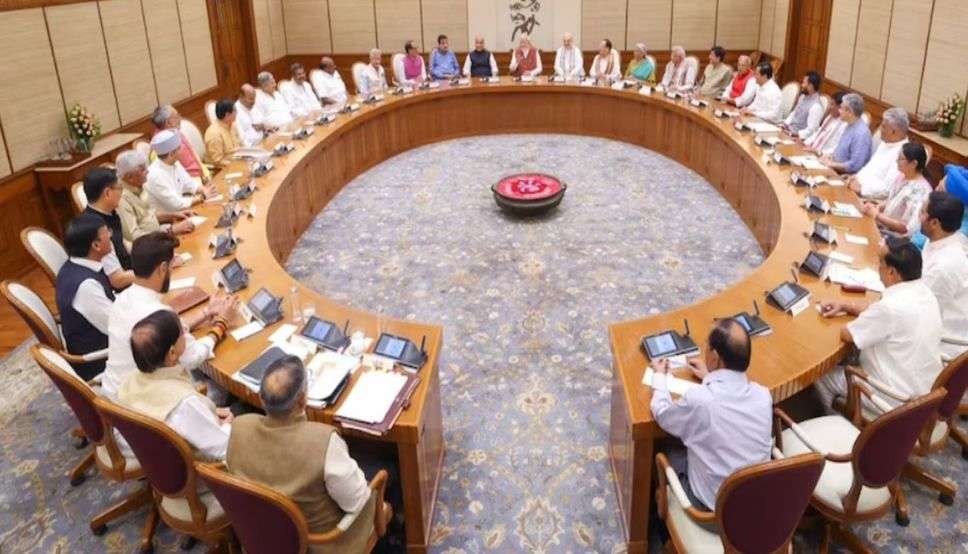  Modi Cabinet 3: मोदी कैबिनेट में विभागों का हुआ बंटवारा, देखें कौनसे मंत्री को मिला है कौनसा विभाग ?