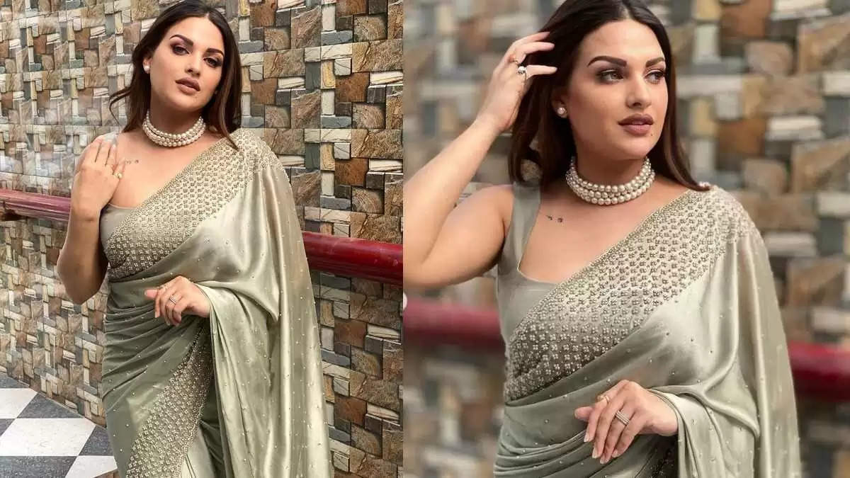 Himanshi Khurana Instagram Model Silk Saree | Himanshi Khurana Red Suit |  brasilfumigacao.com.br